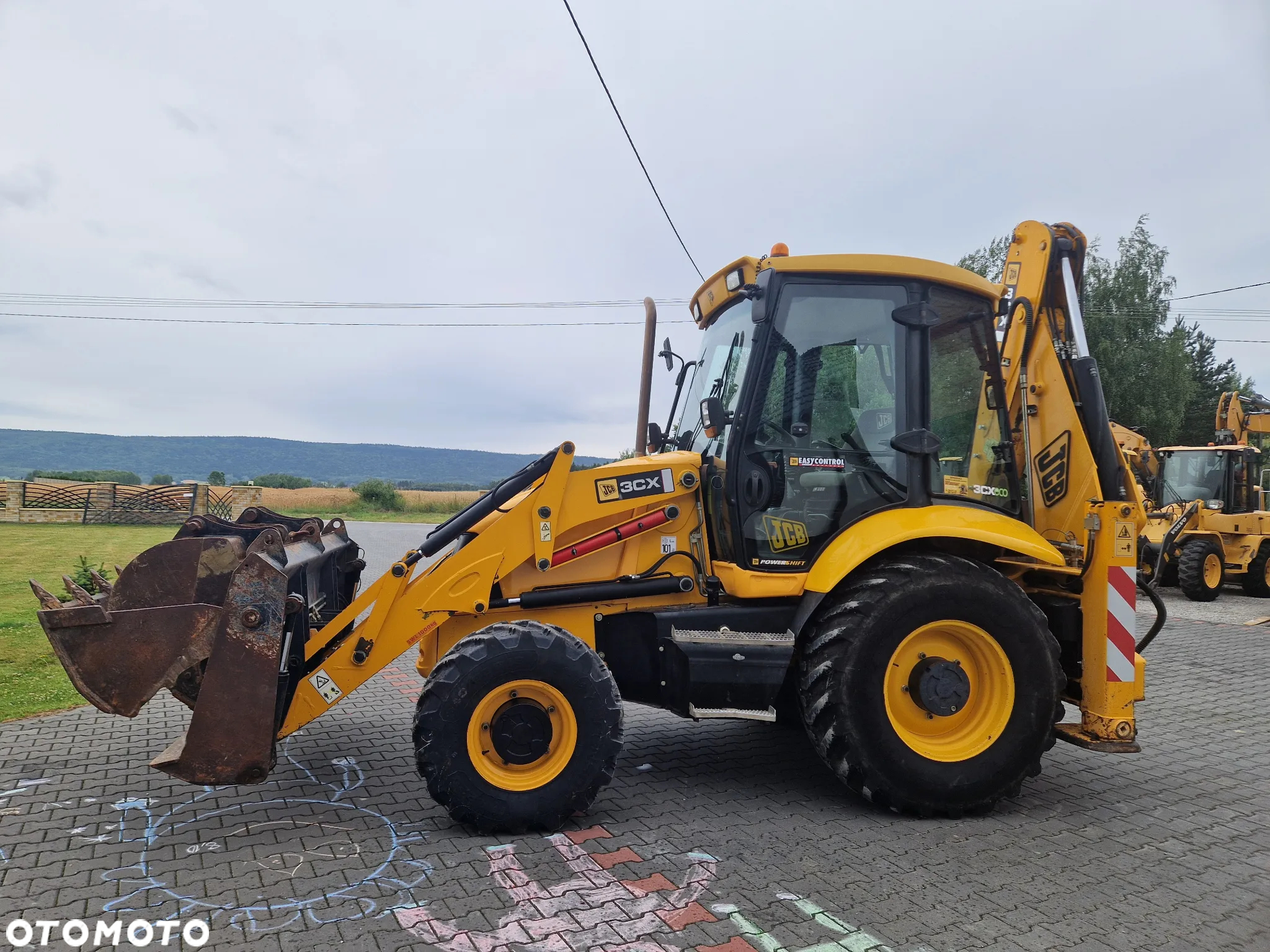 JCB 3CX - 12