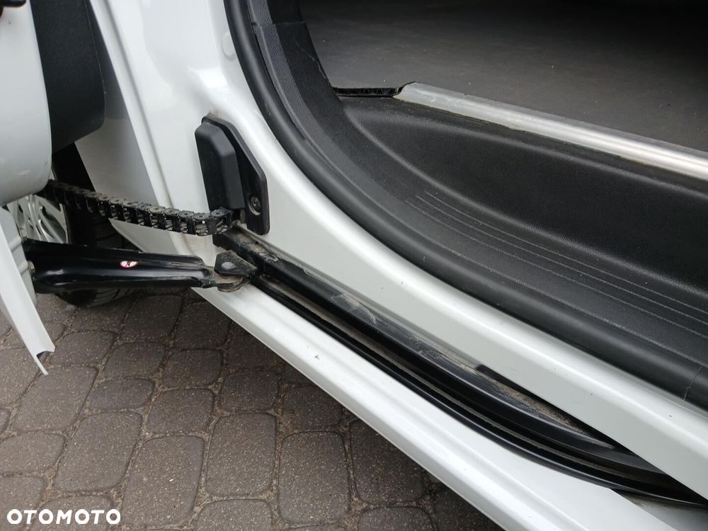 Toyota PROACE CITY - 13