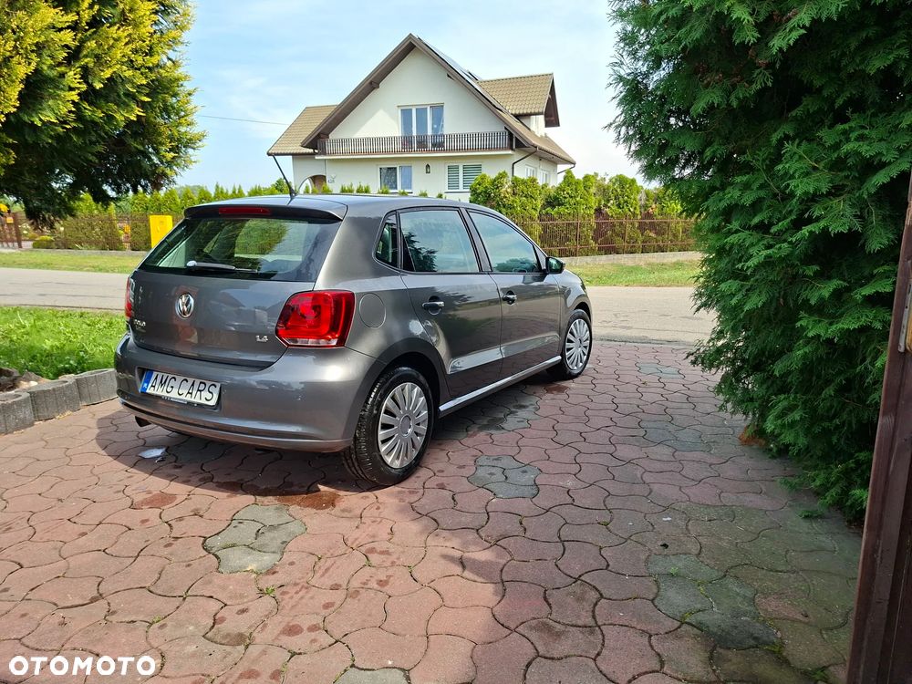 Volkswagen Polo 1.4 16V Highline DSG - 4
