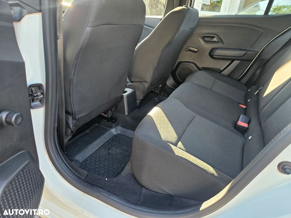 Dacia Logan ECO-G 100 Essential - 8