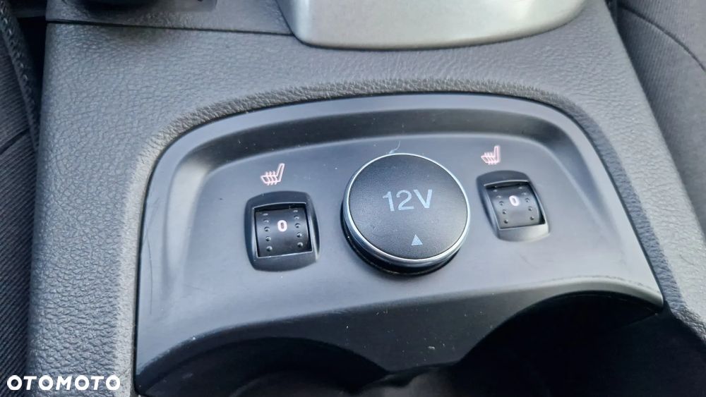 Ford Focus 1.6 TDCi DPF Titanium - 16