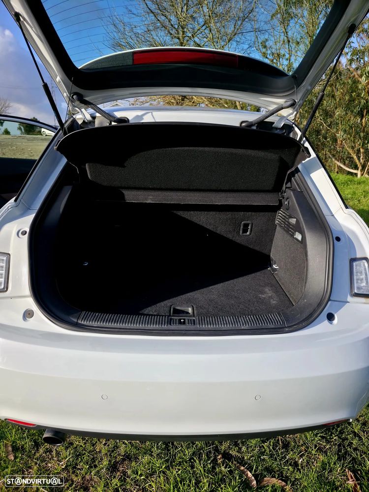 Audi A1 1.6 TDI Ambition - 15