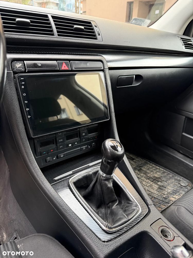 Audi A4 Limousine 2.0T FSI - 13