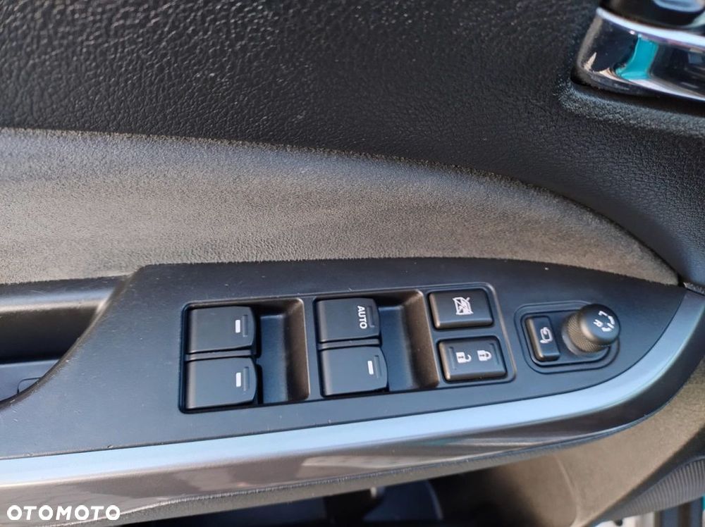 Suzuki Vitara 1.4 Boosterjet Elegance 4WD - 17