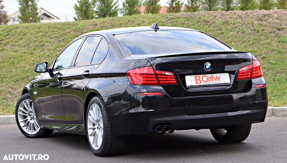 BMW Seria 5 525d xDrive AT - 9