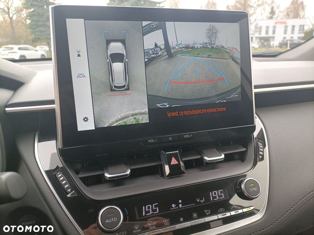 Toyota Corolla Cross 2.0 Hybrid Executive AWD - 12