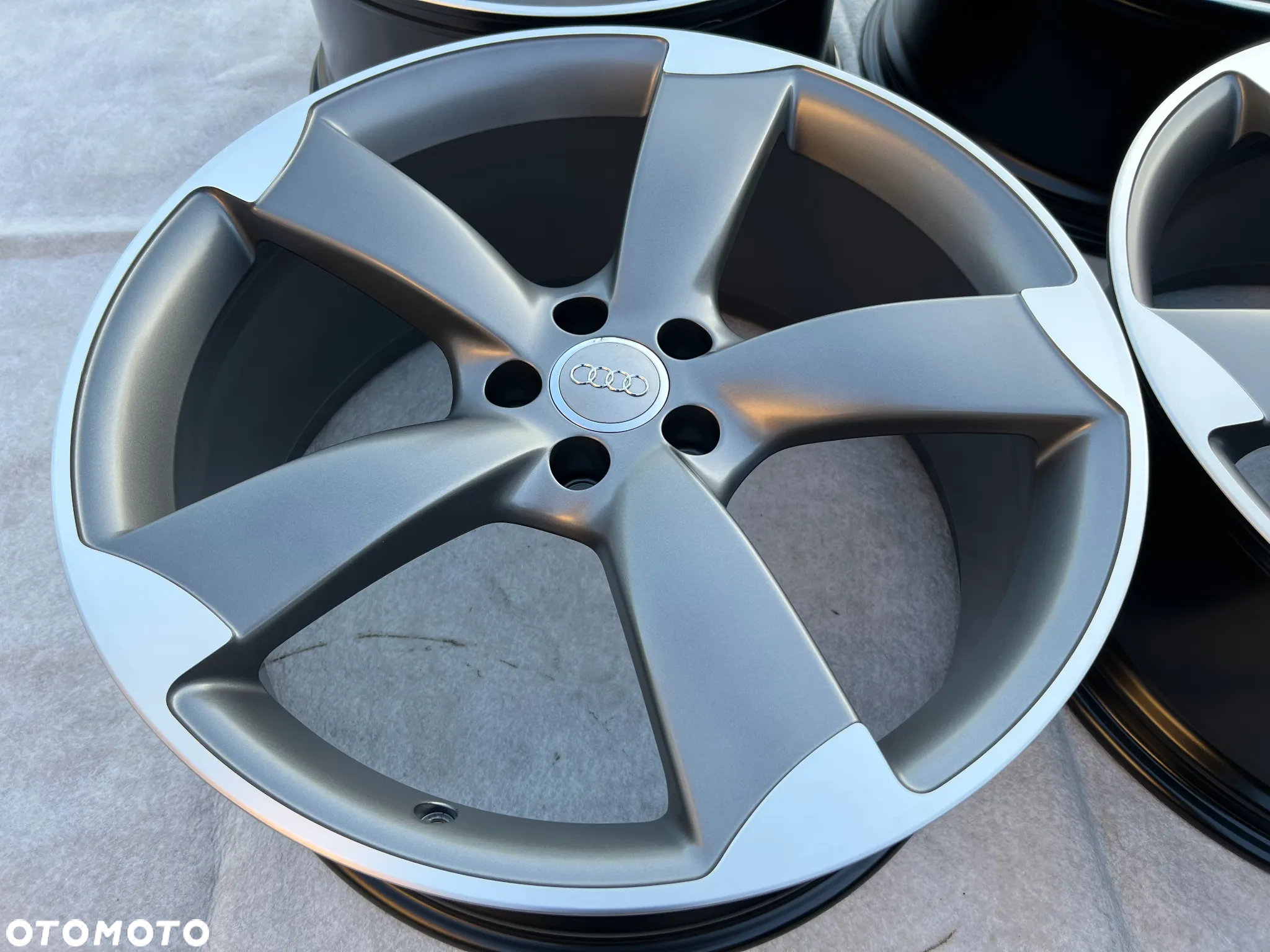 Oryginalne Felgi Audi A8 A7 S7 S8 Rotor 21'' 4H0 - 7