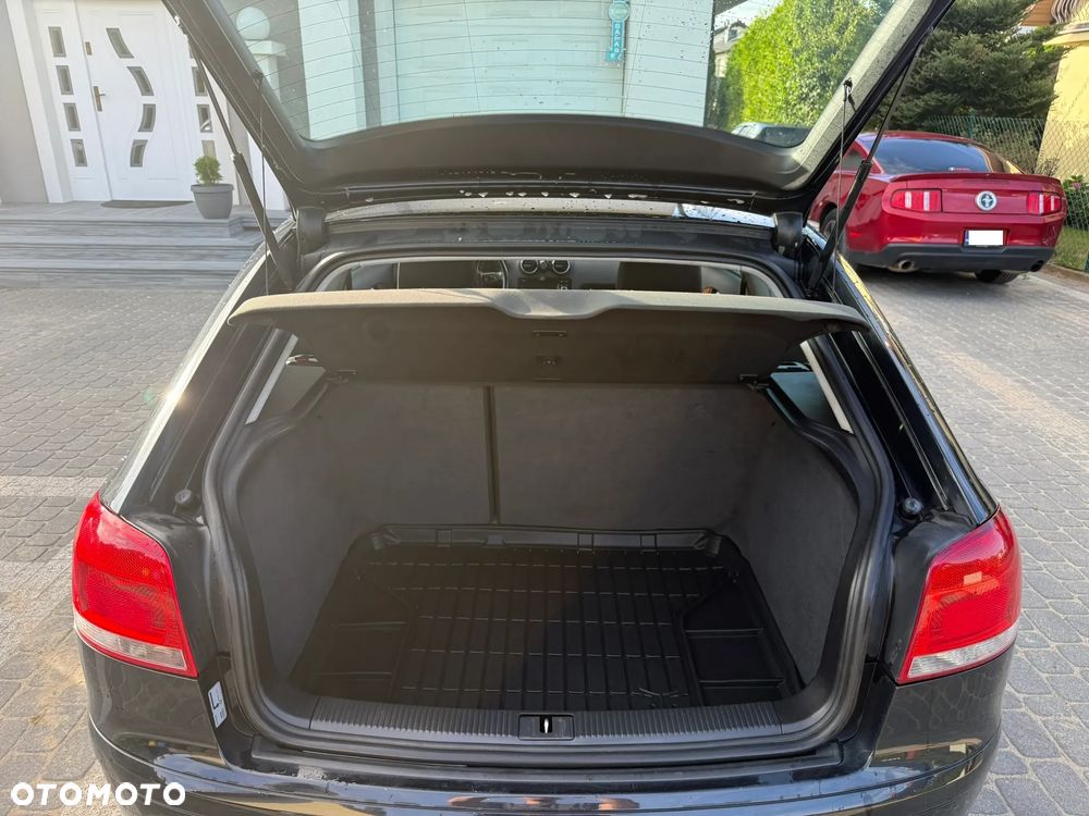 Audi A3 3-drzwiowe 1.9 TDI Ambiente - 11