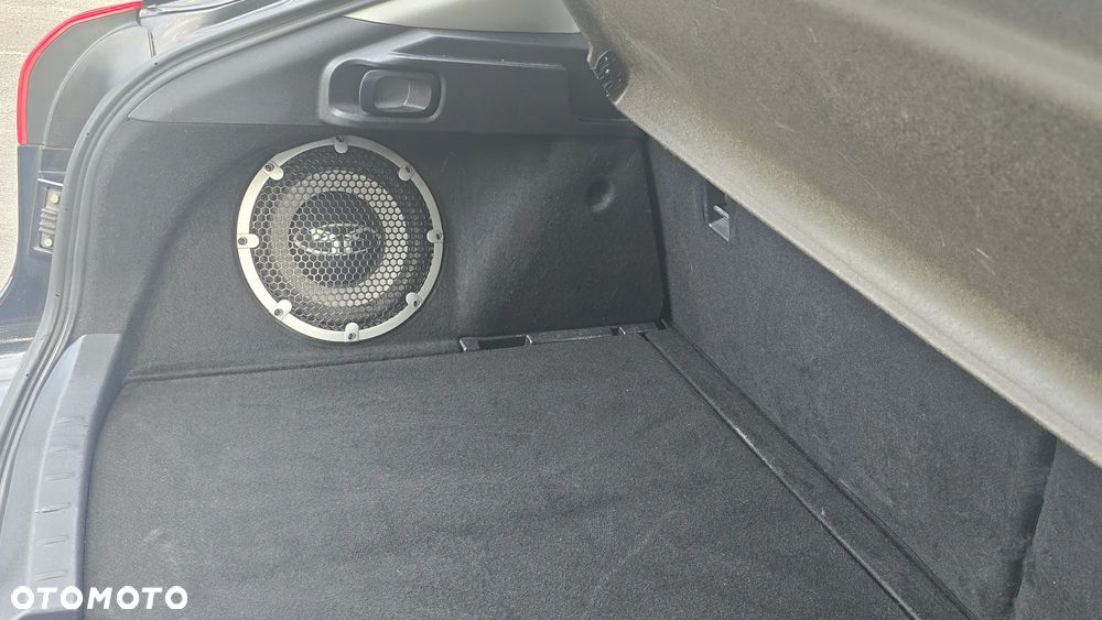 Mitsubishi Lancer 1.8 Intense - 22