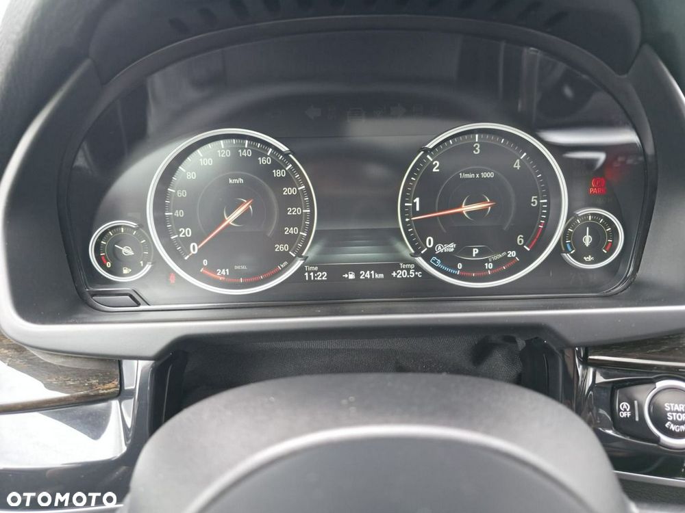BMW X5 xDrive30d - 19