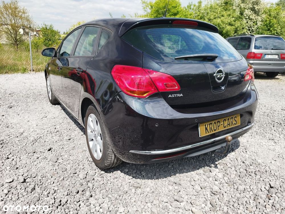 Opel Astra 1.4 Innovation - 4
