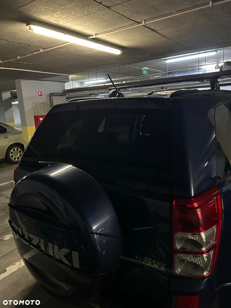 Suzuki Grand Vitara 1.9 DDiS De Luxe EU5 - 5