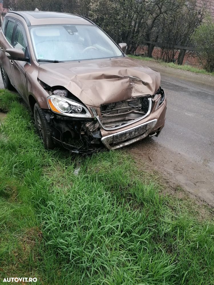 Volvo XC 60 D5 AWD Aut. Summum - 1