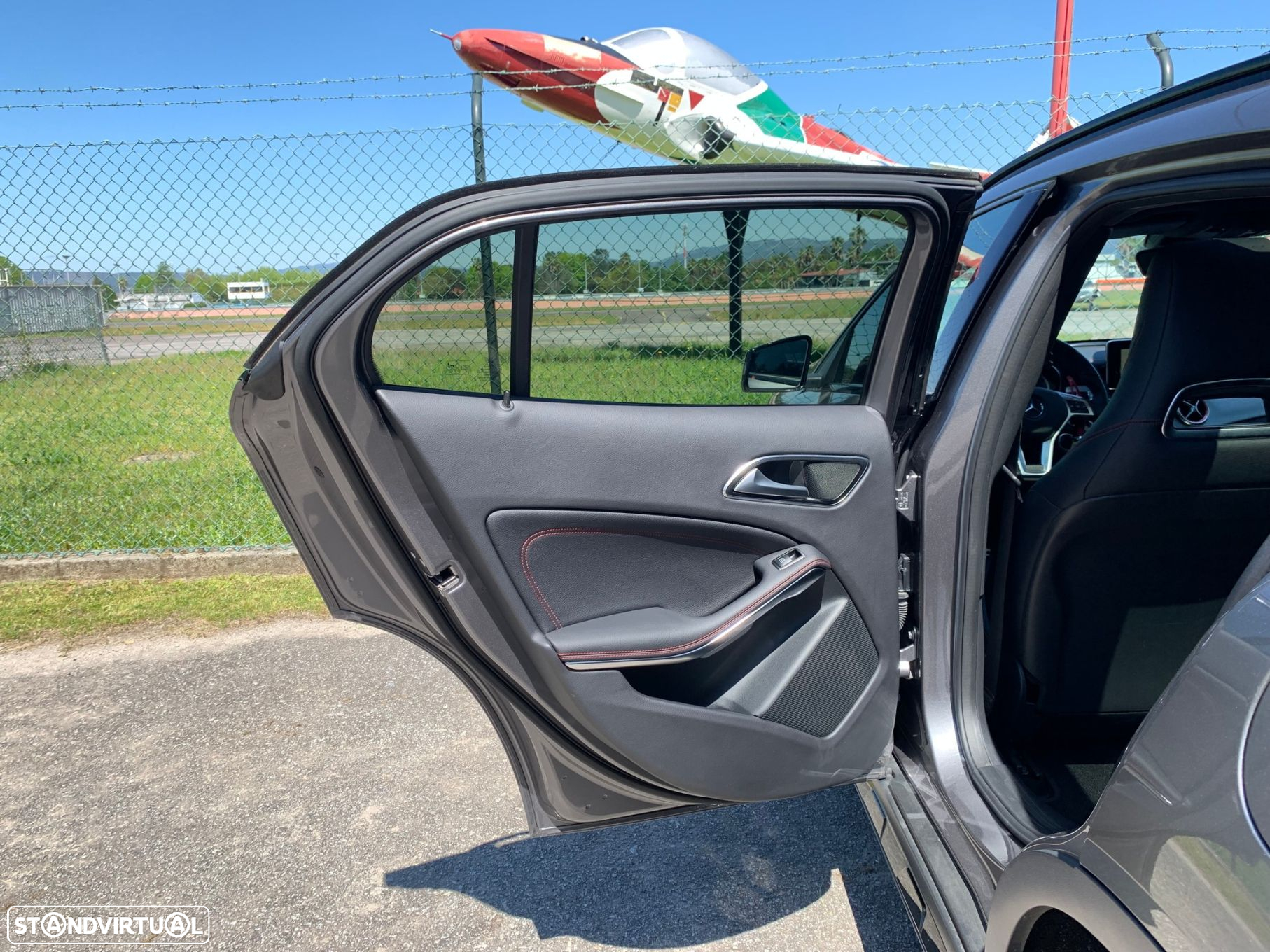 Mercedes-Benz GLA 220 CDi AMG Line 4-Matic - 46