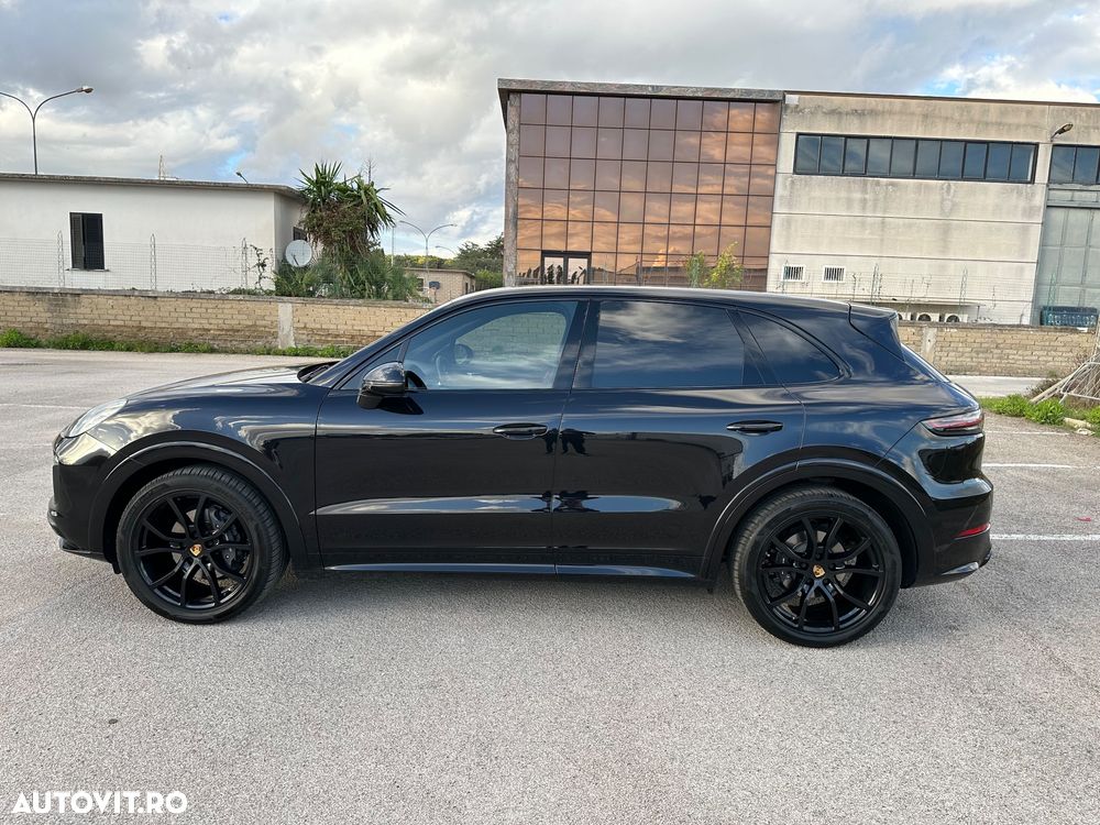 Porsche Cayenne Tiptronic S - 6