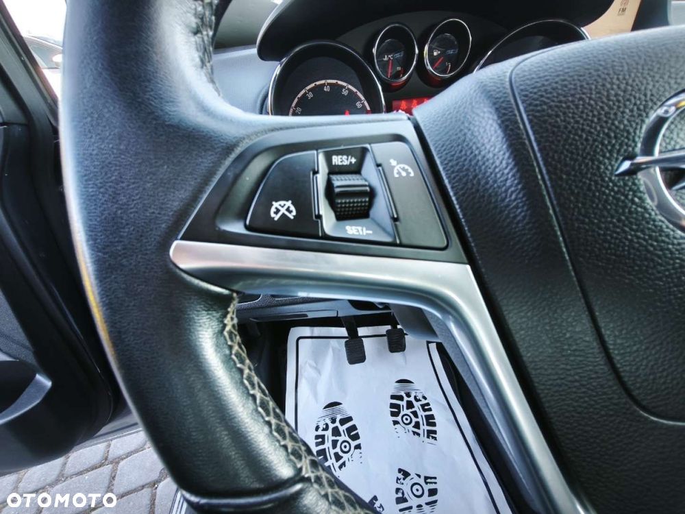 Opel Meriva - 10