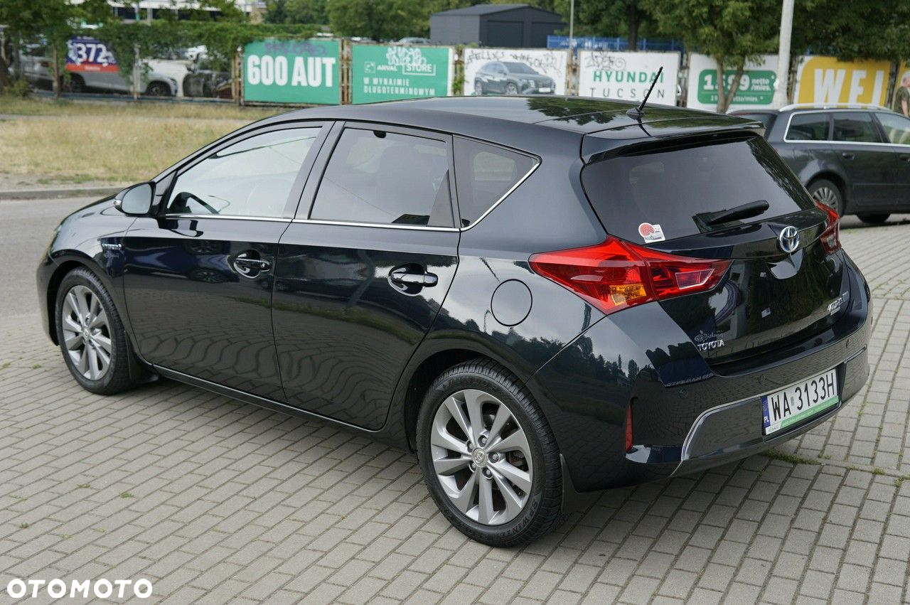 Toyota Auris - 5
