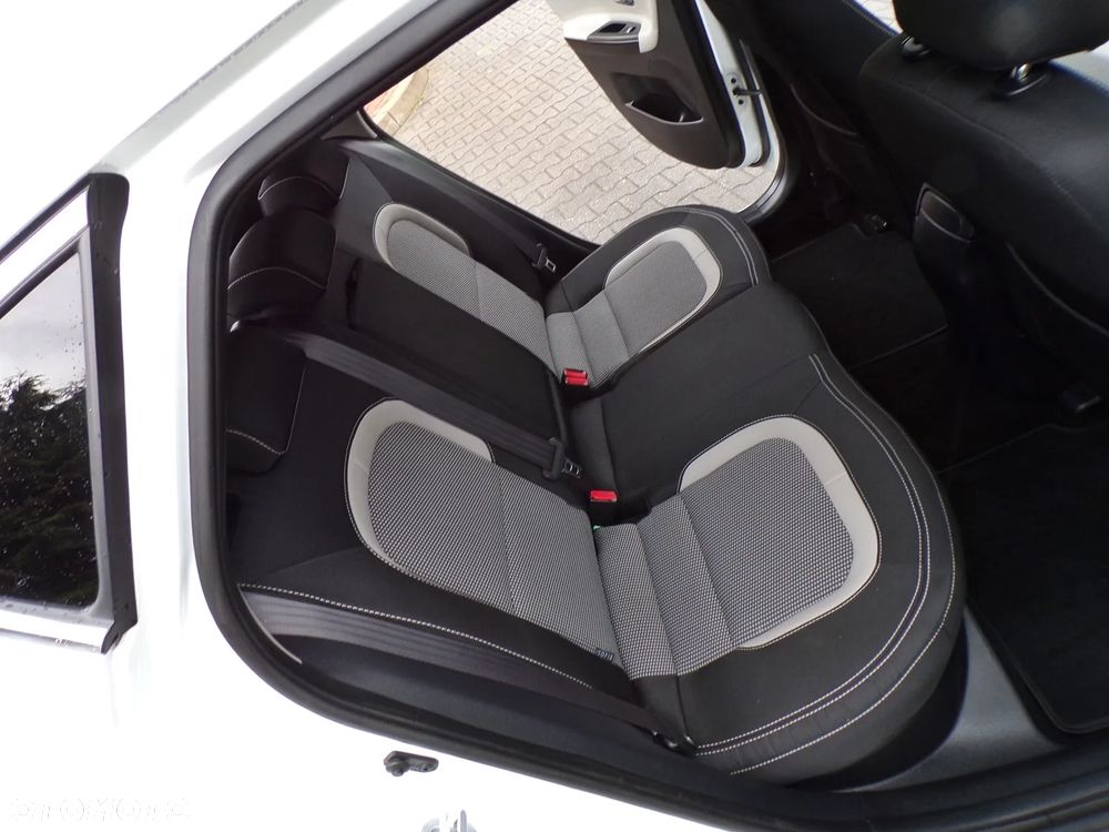 Kia Ceed 1.6 CRDi L - 28