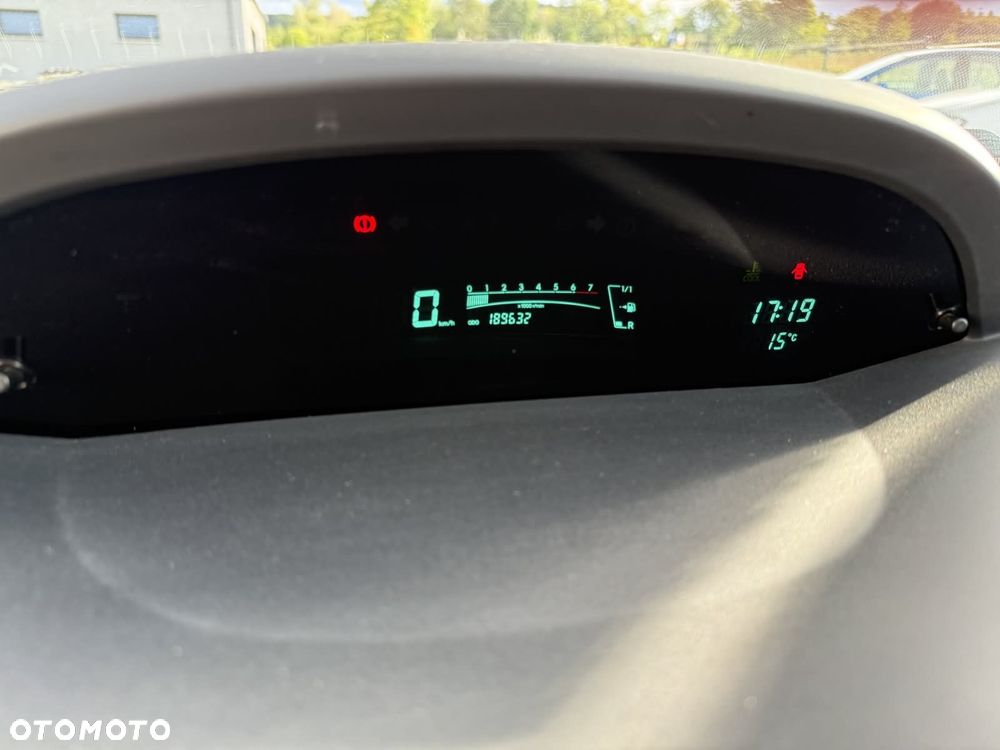 Toyota Yaris 1.0 VVT-i - 23
