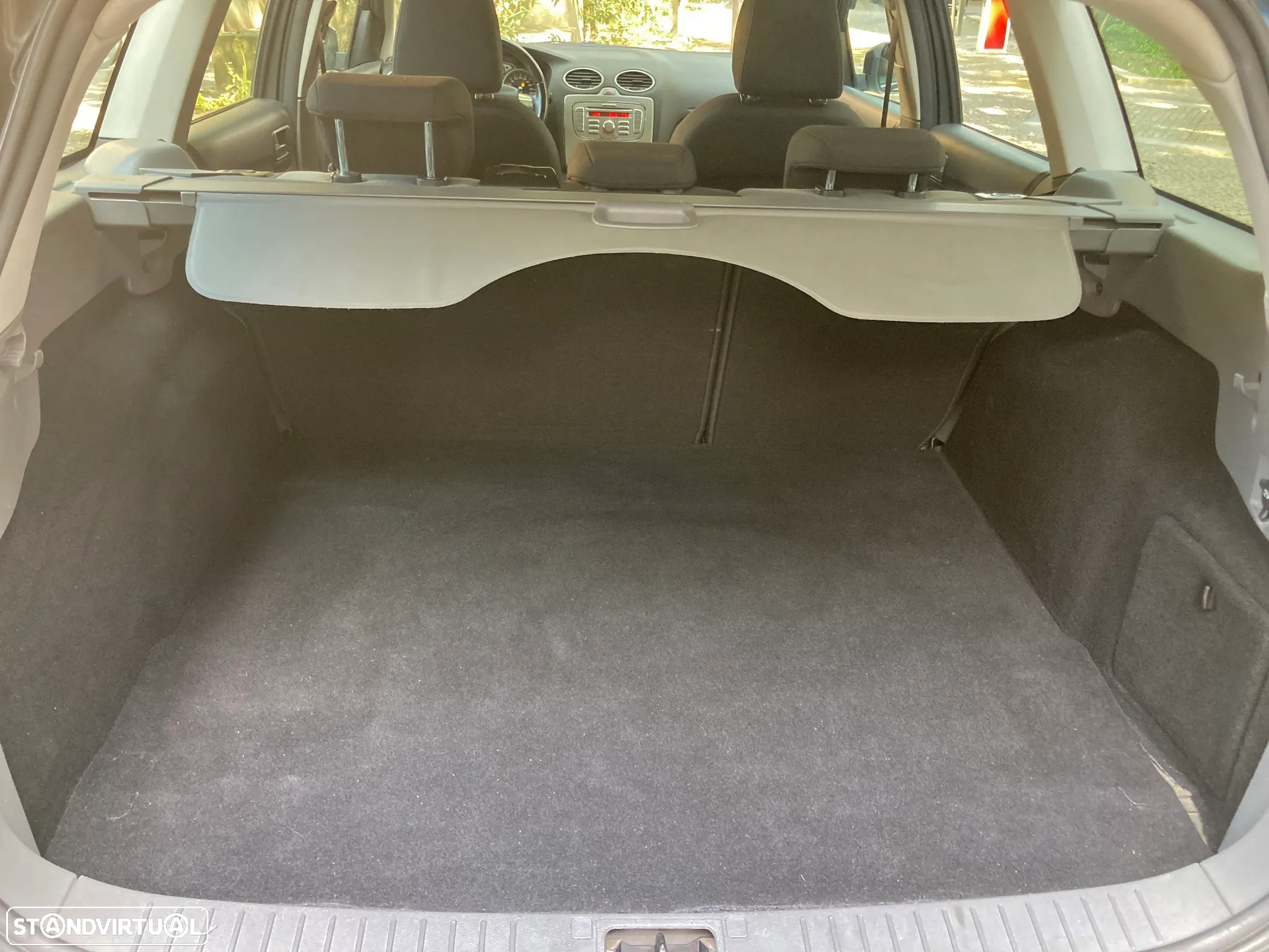 Ford Focus SW 1.6 TDCi Trend - 12