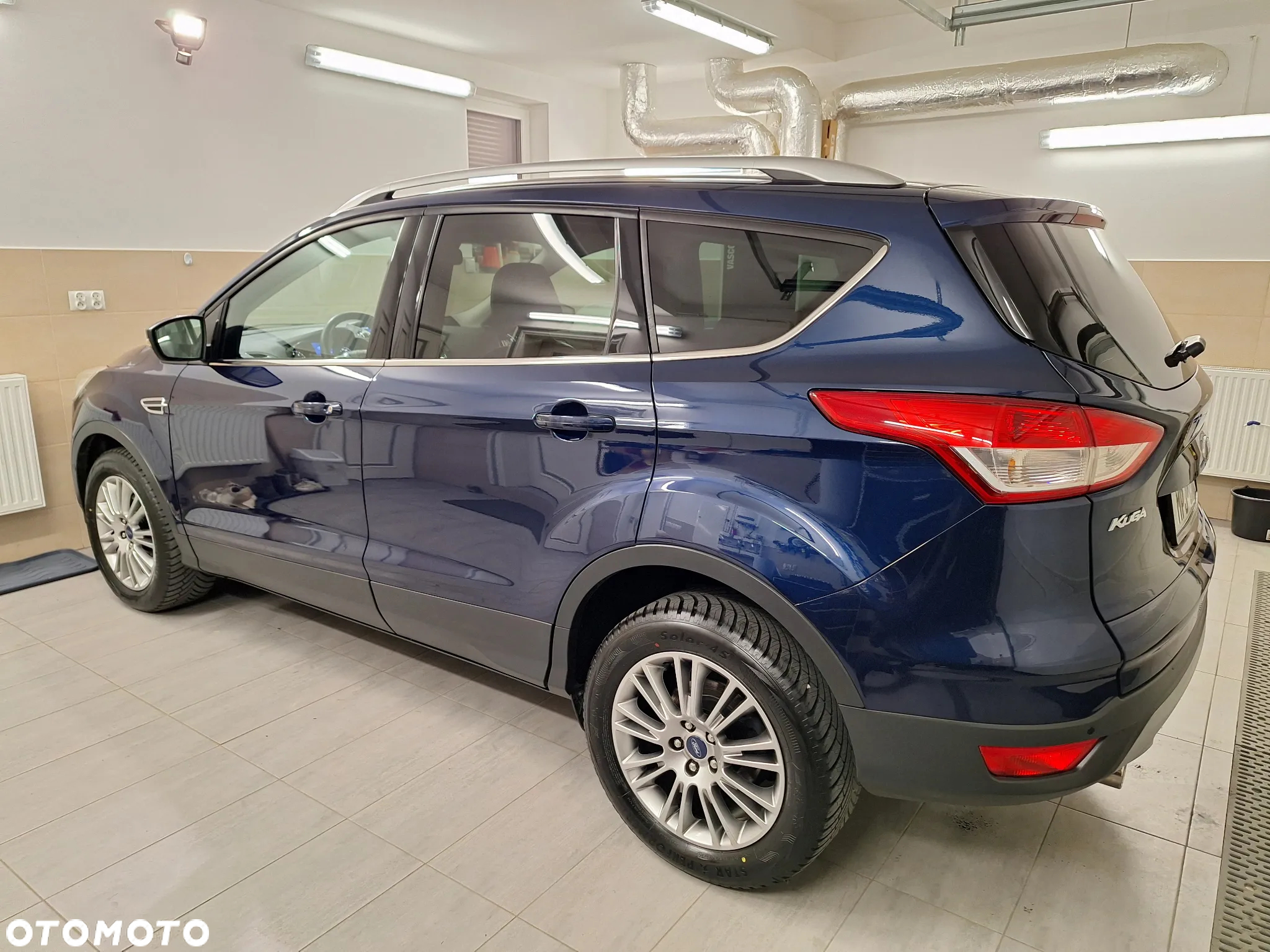 Ford Kuga 1.6 EcoBoost 2x4 Titanium - 8