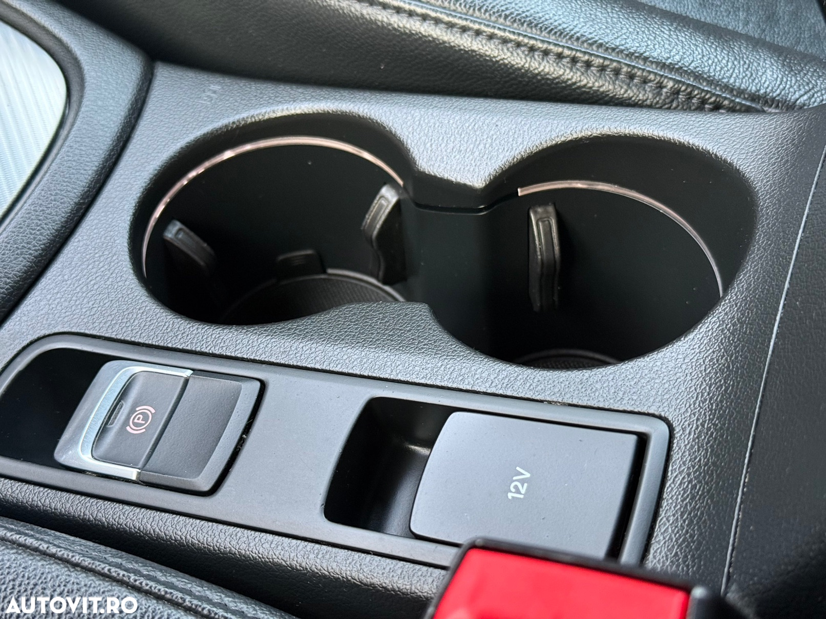 Audi Q3 2.0 TDI Quattro Stronic Design - 28