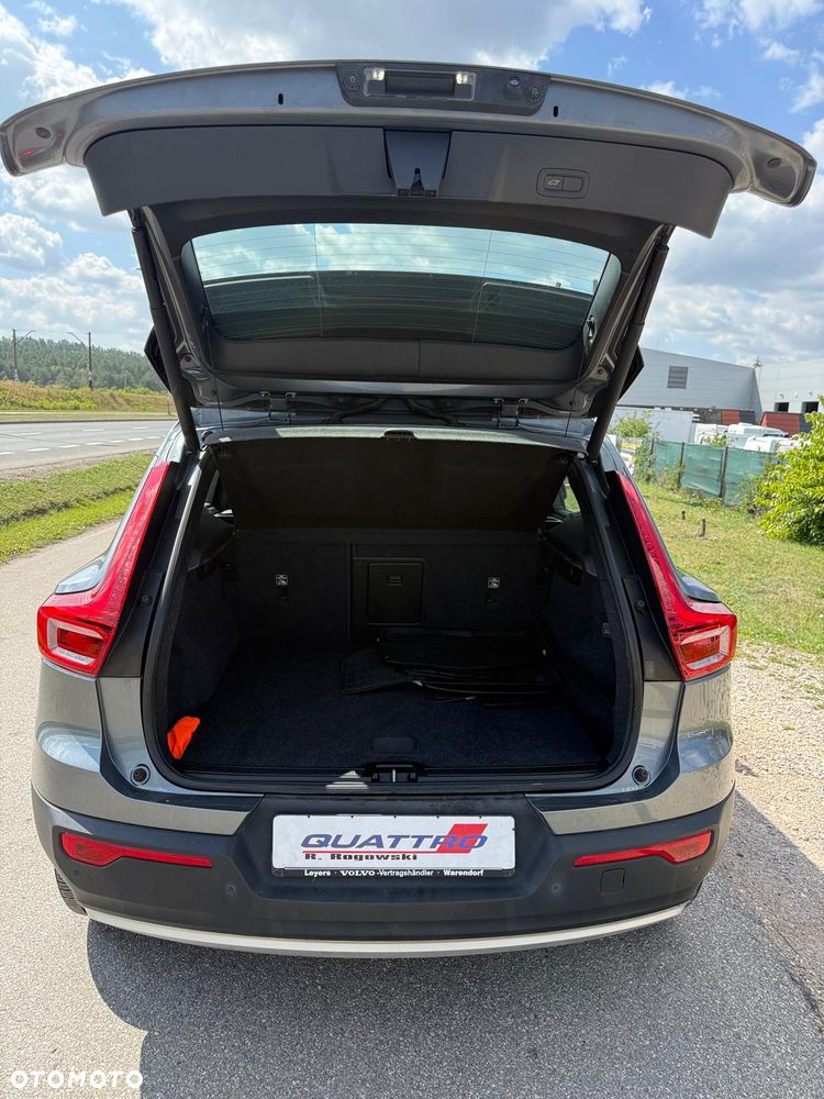 Volvo XC 40 D4 AWD Geartronic Momentum - 16