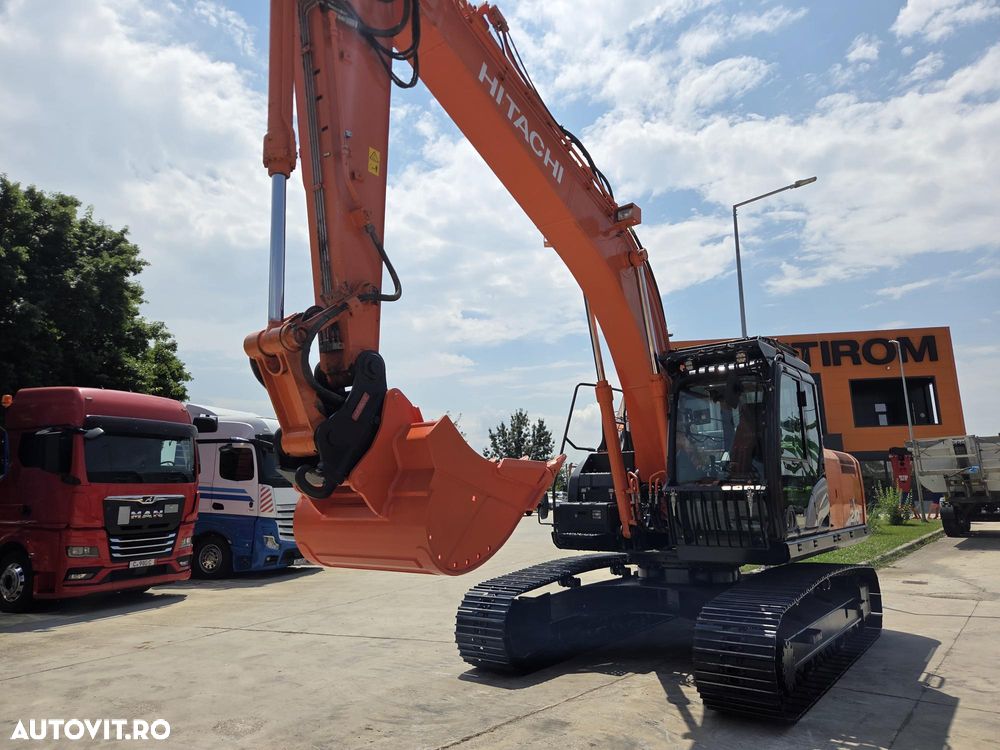 Hitachi ZX210LC-6, 23 tone, cupa NOUA 1,3mc, 2018, 7.784h, CUPLA rapida OIL QUICK, cupa ingusta, inst picon si rotire pe brate, 3 camere, lant 90% ok, consum mediu 9l/h, FULL OPTION, STARE FOARTE BUNA, posibilitate leasing 3 ani-PROMOTIE 83.900 EUR+Tva - 19