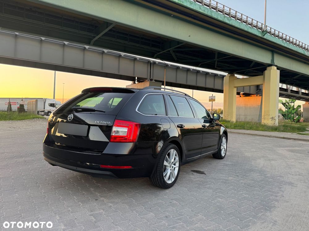 Skoda Octavia 2.0 TSI Style DSG - 5