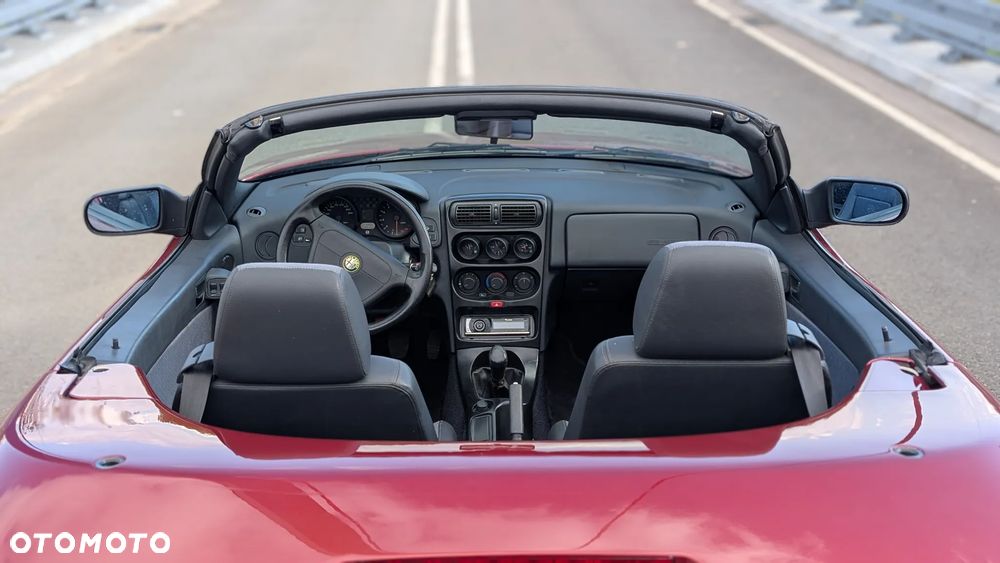 Alfa Romeo Spider - 8