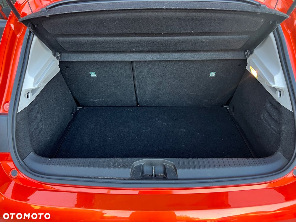 Renault Clio - 19