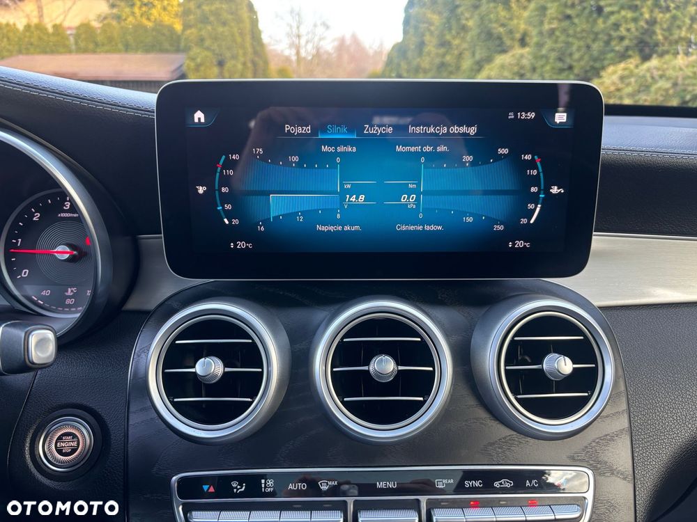 Mercedes-Benz GLC 220 d 4Matic 9G-TRONIC Exclusive - 37