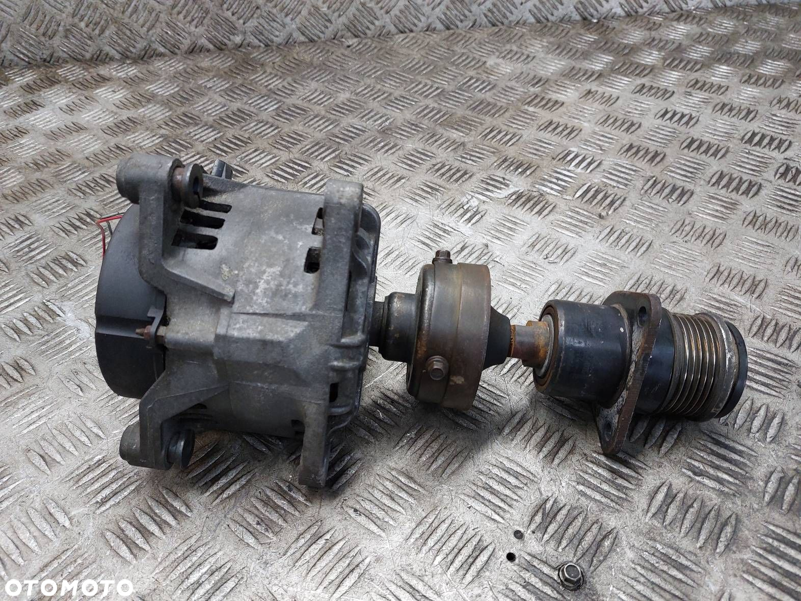 ALTERNATOR + WAŁEK ALTERNATORA FORD FOCUS MK1 1.8 TDCI 1M5T-10300-BC - 5