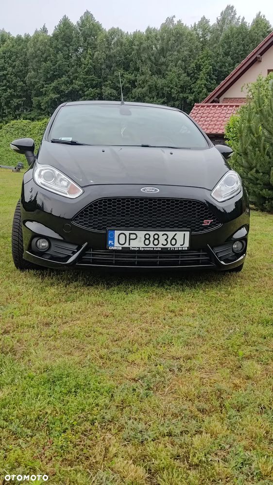Ford Fiesta 1.6 EcoBoost ST - 3