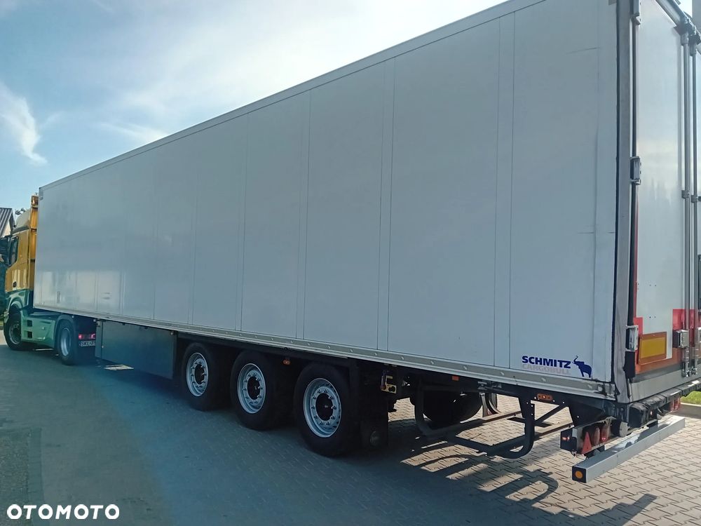 Schmitz Cargobull SKO - 3