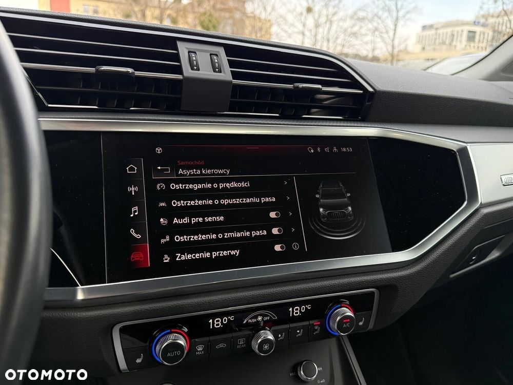 Audi Q3 - 23