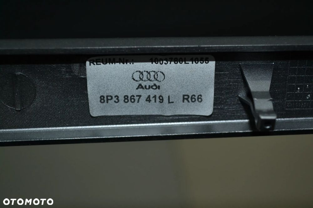 AUDI A3 8P 3D 04-12 LISTWY OZDOBNE DESKI TAPICERKI DRZWI DEKORY R66 KOMPLET - 6