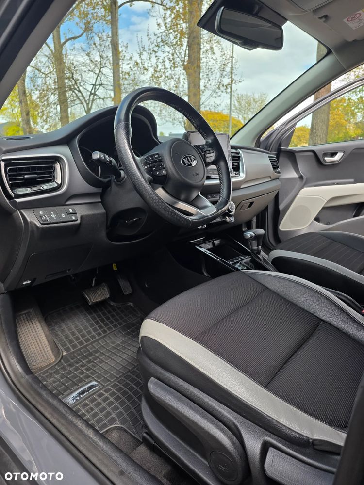 Kia Stonic 1.0 T-GDI L DCT - 9
