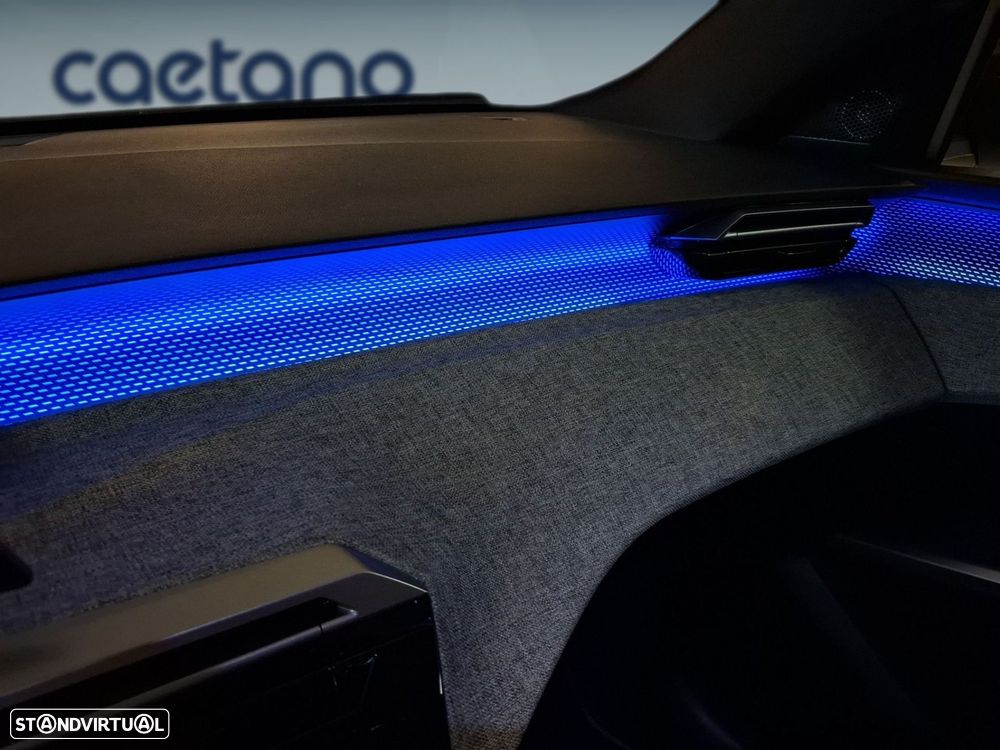 Peugeot E-5008 97 kWh Long Range GT - 24