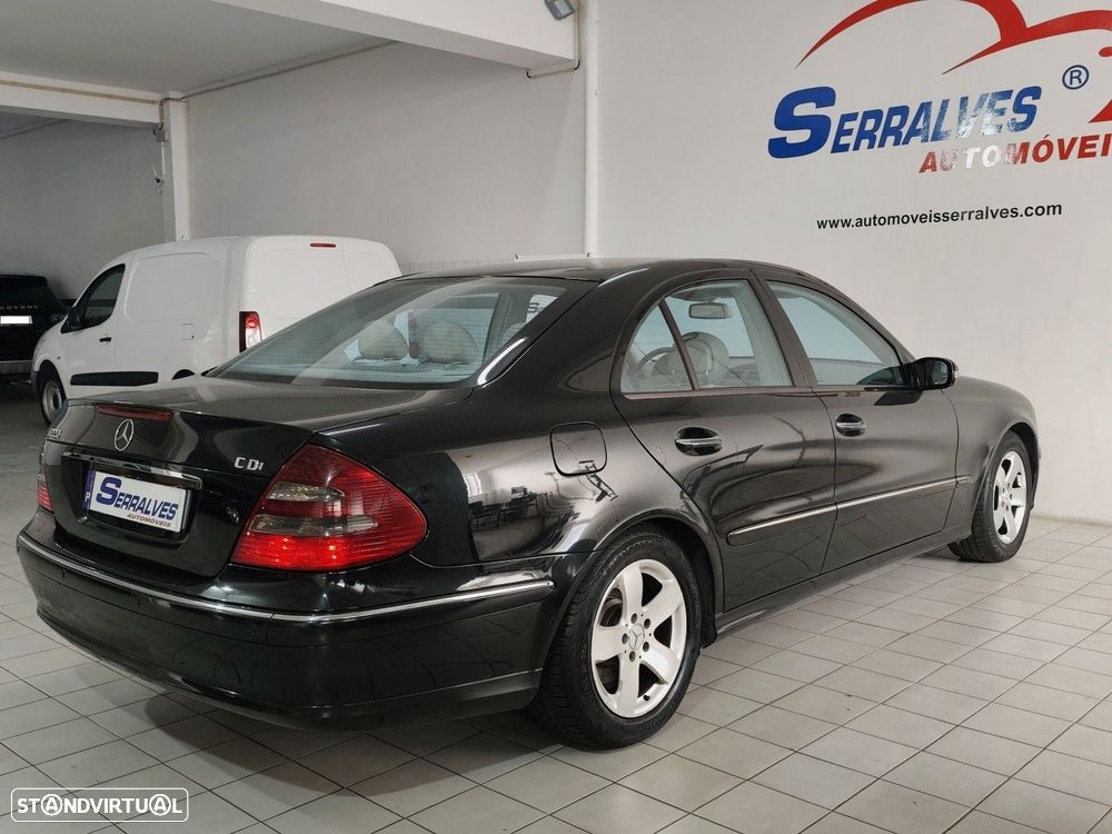 Mercedes-Benz E 220 CDi Avantgarde Aut. - 7
