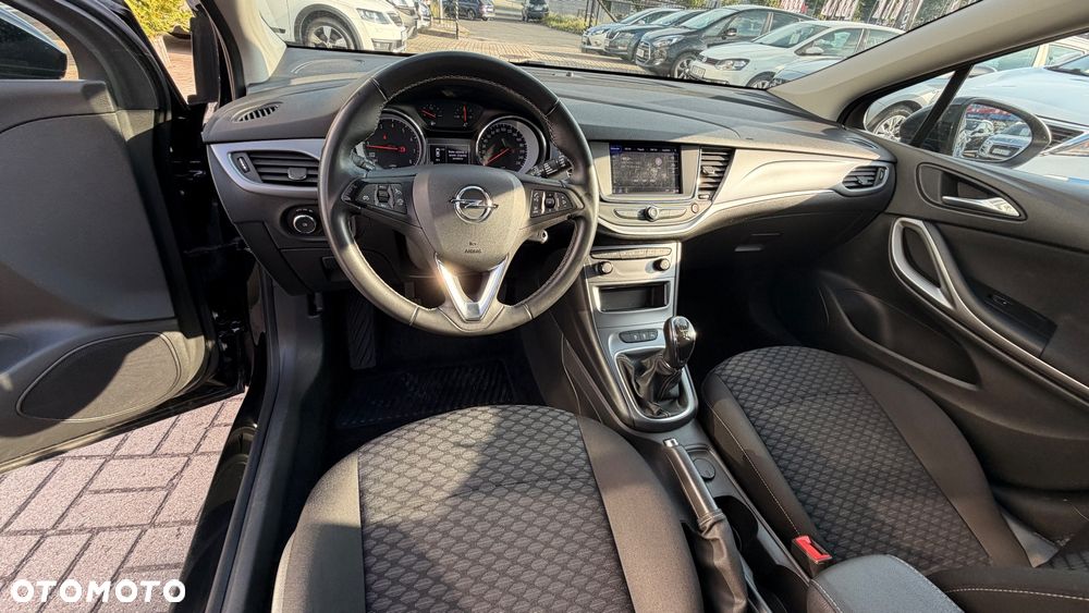 Opel Astra - 24