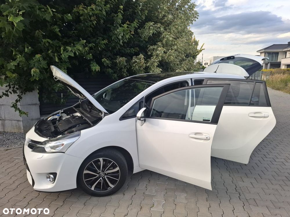 Toyota Verso 1.8 Premium MS - 2