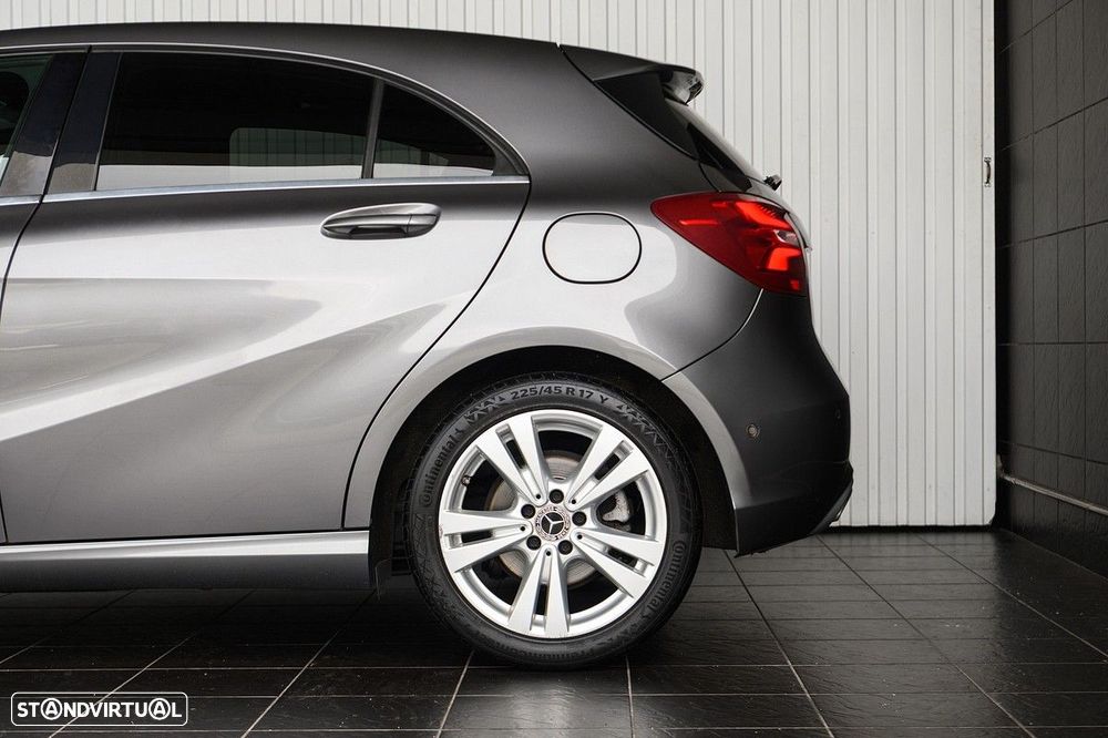 Mercedes-Benz A 180 d Urban - 10