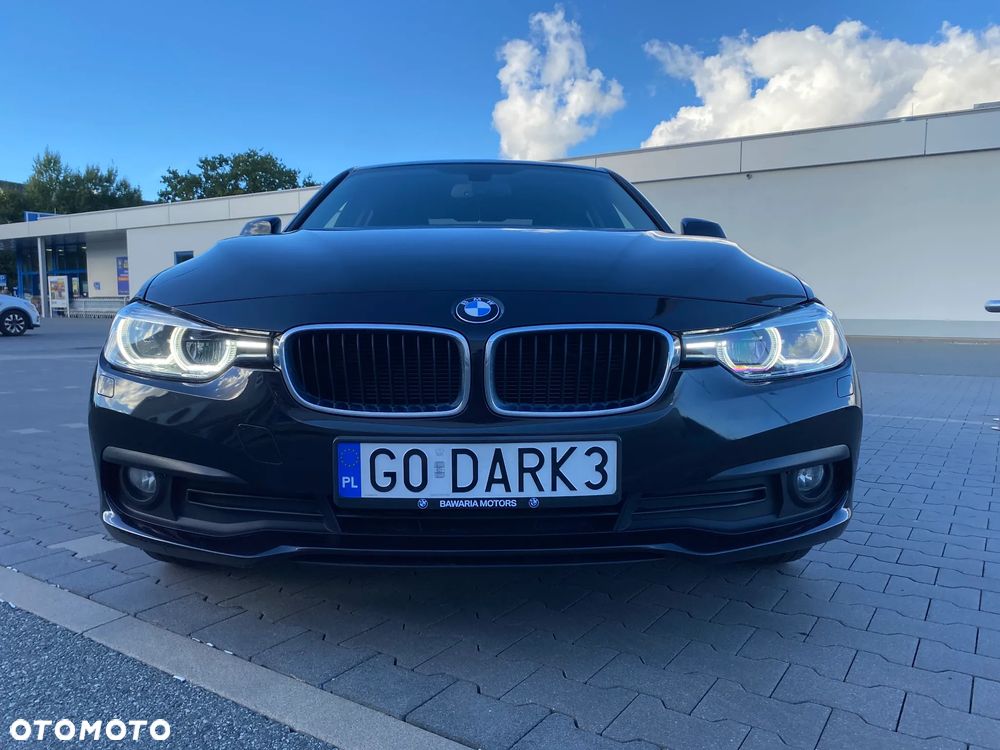 BMW Seria 3 318i Advantage - 5