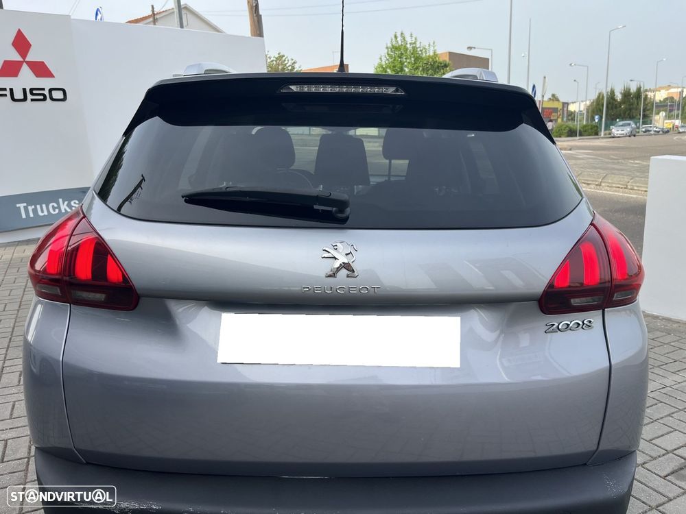 Peugeot 2008 PureTech 82 Style - 4