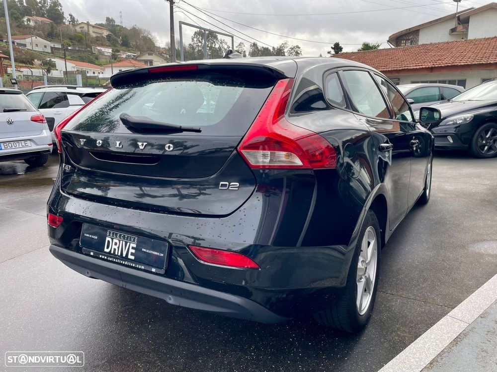 Volvo V40 2.0 D2 Kinetic Eco - 4