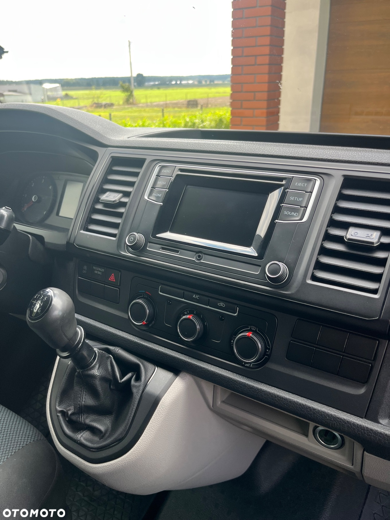 Volkswagen T6 - 21