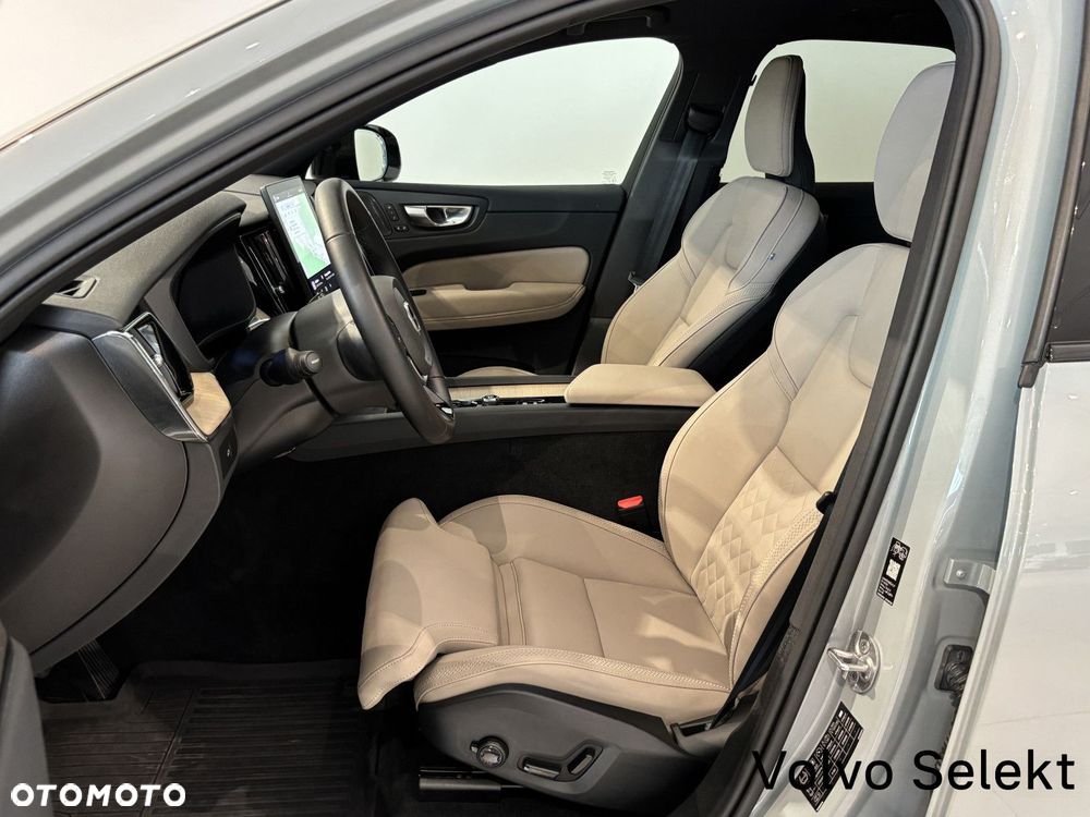 Volvo XC 60 - 13
