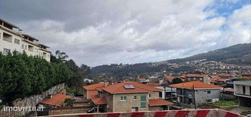 Apartamento T2 com vista de rio – Alpendurada - Grande imagem: 2/9