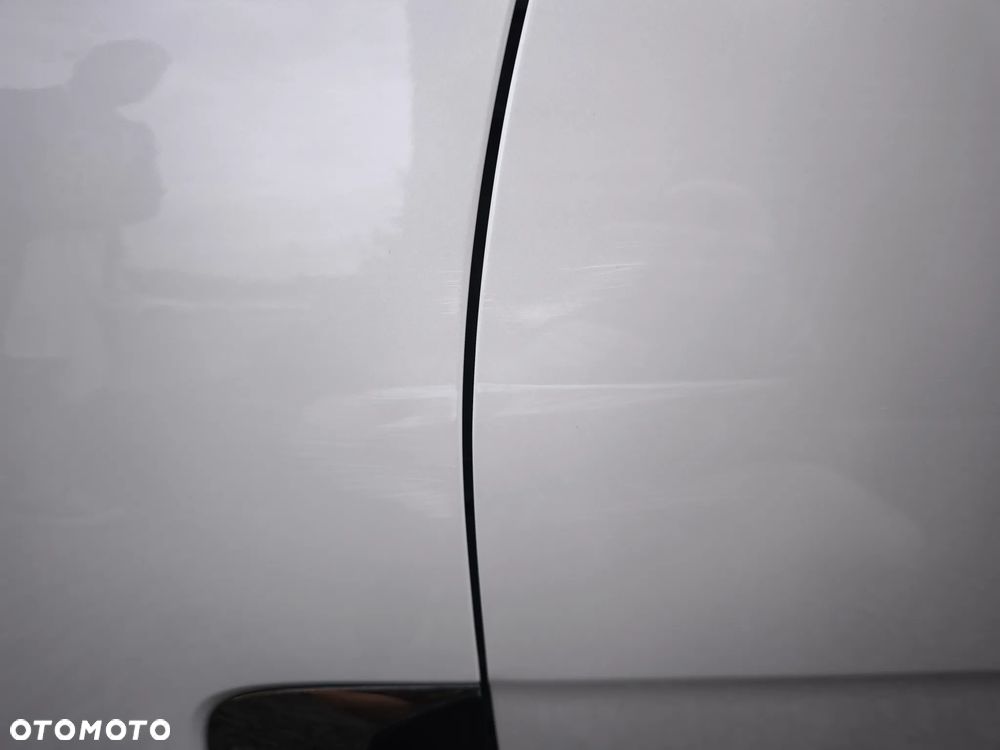 Kia Stinger 3.3 T-GDI AWD GT - 26